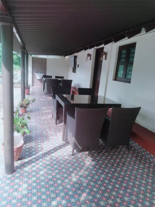 A Quaint Cottage With Rajah'S Seat View. Madikeri Exterior foto